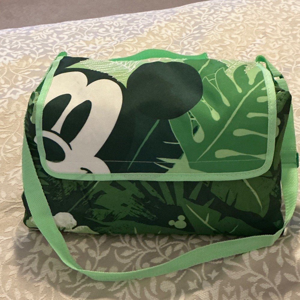 Disney Packable Ground blanket.Shoulder Bag for beach/watching fireworks.